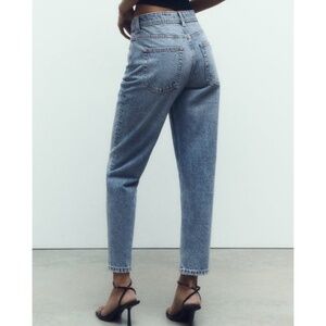 ZARA | High Rise Baggy Relaxed Ankle Mom Jeans